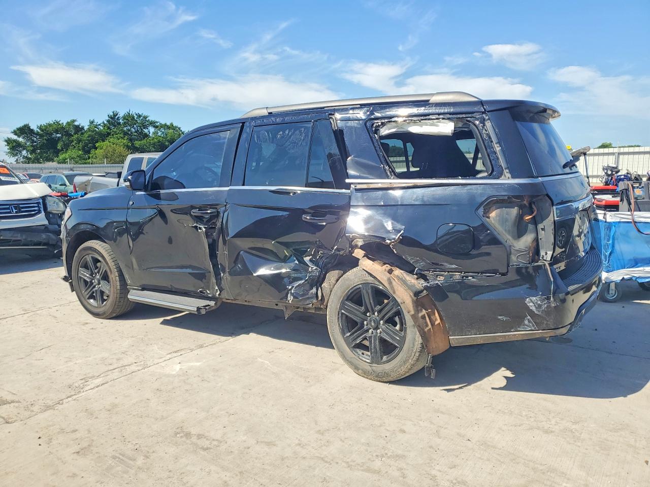 2020 FORD EXPEDITION XLT — снимка 2