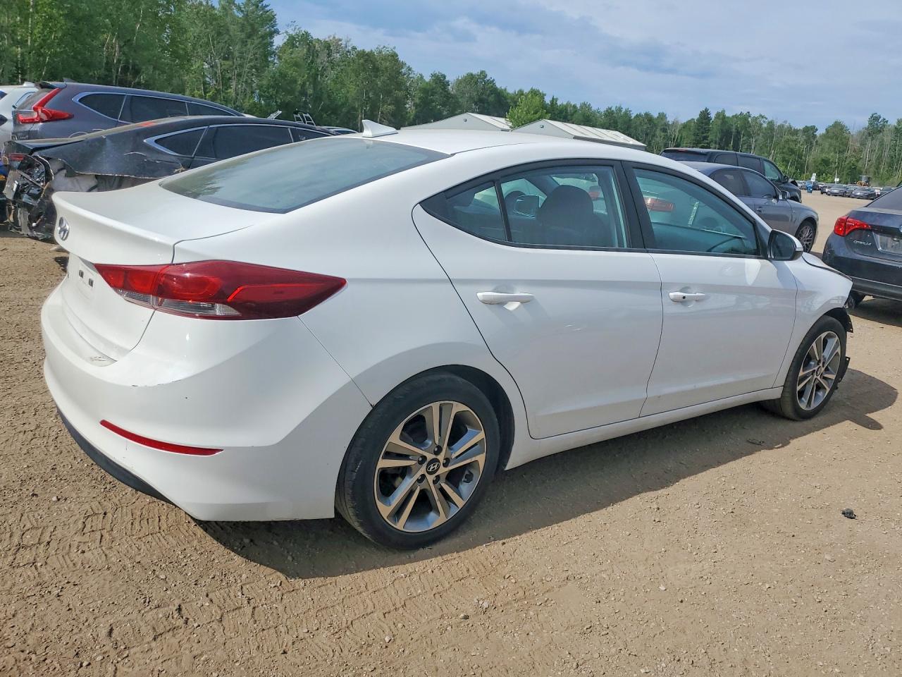 2017 HYUNDAI ELANTRA SE — снимка 3