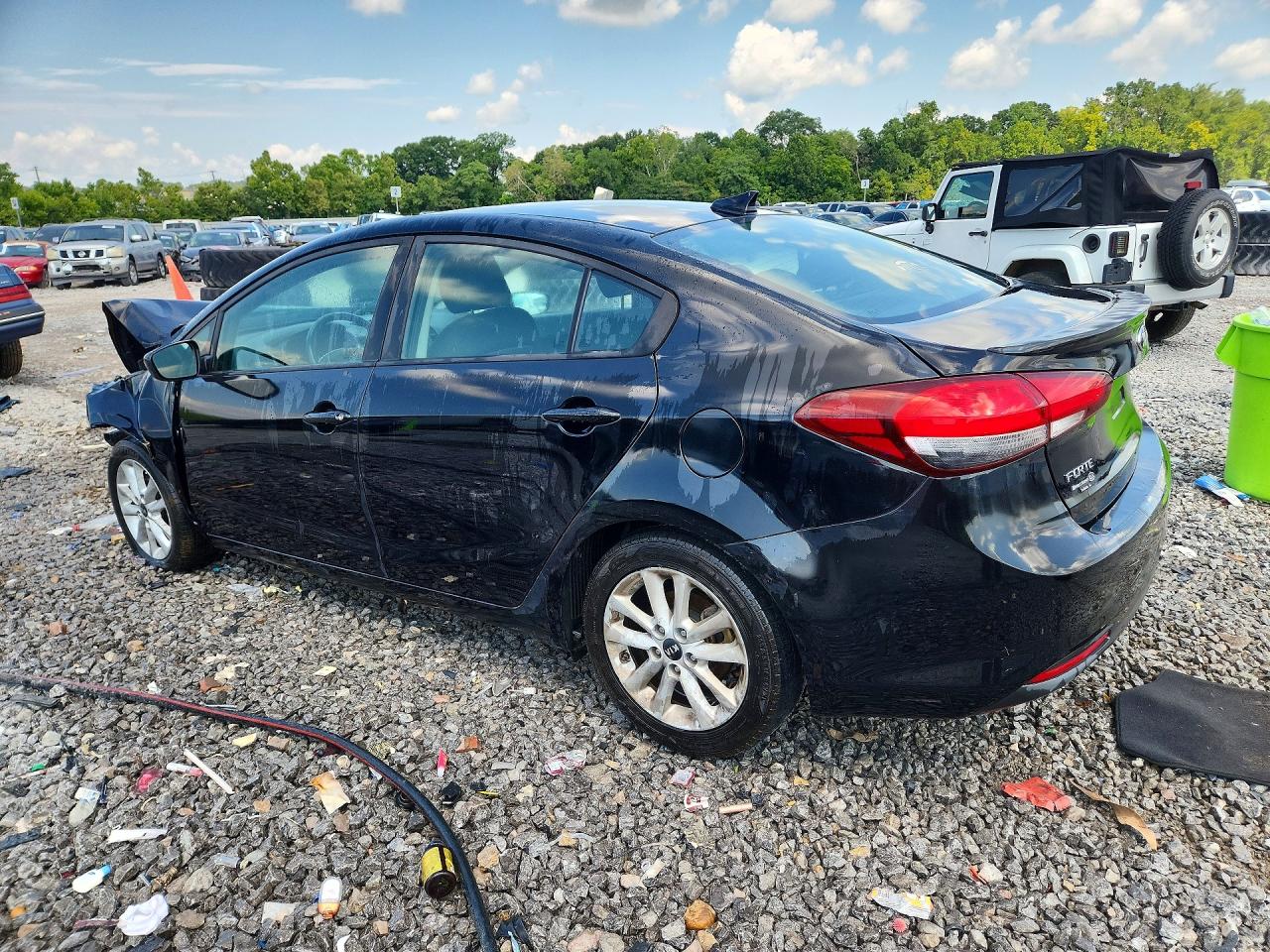 2017 KIA FORTE S — снимка 2