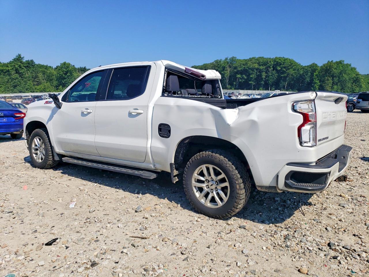 2021 CHEVROLET SILVERADO K1500 RST — снимка 2
