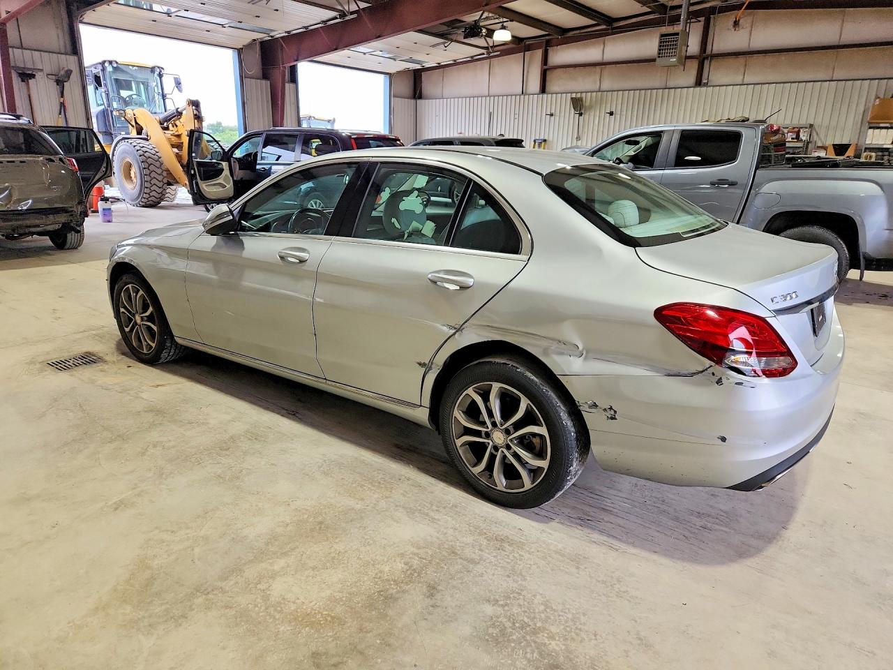 2016 MERCEDES-BENZ C 300 4MATIC — снимка 2