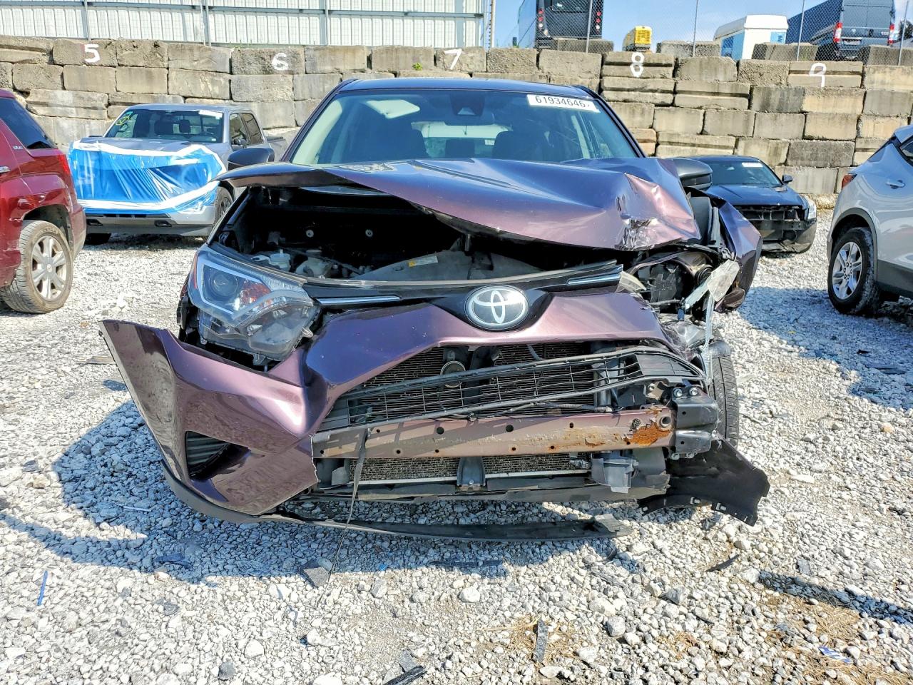 2018 TOYOTA RAV4 LE — снимка 5