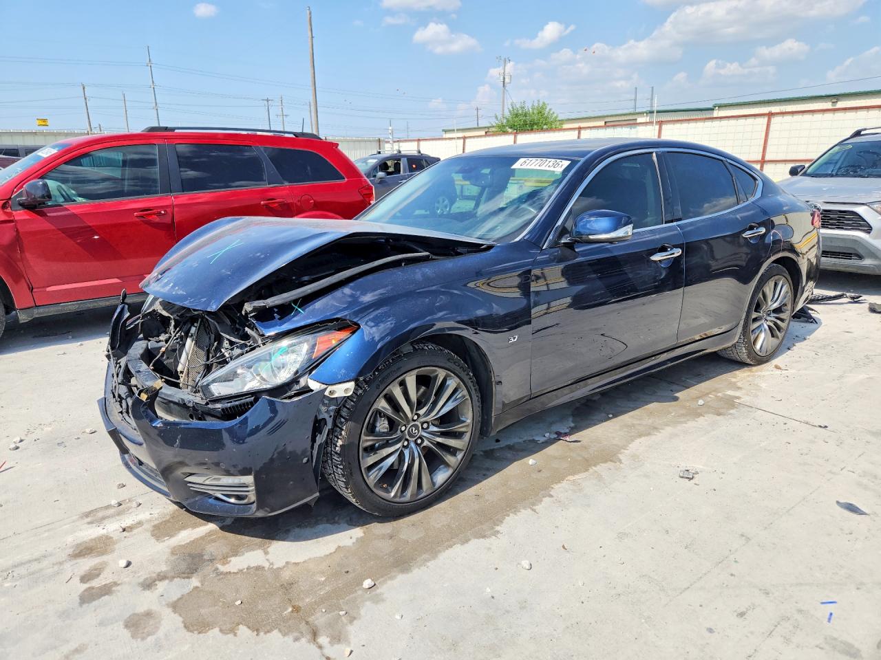 2019 INFINITI Q70 3.7 LUXE