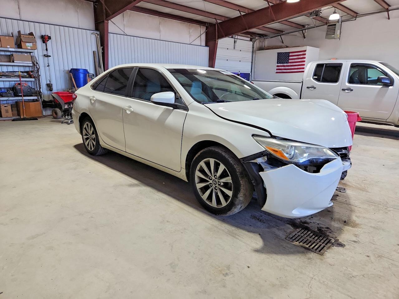2015 TOYOTA CAMRY XLE — снимка 4