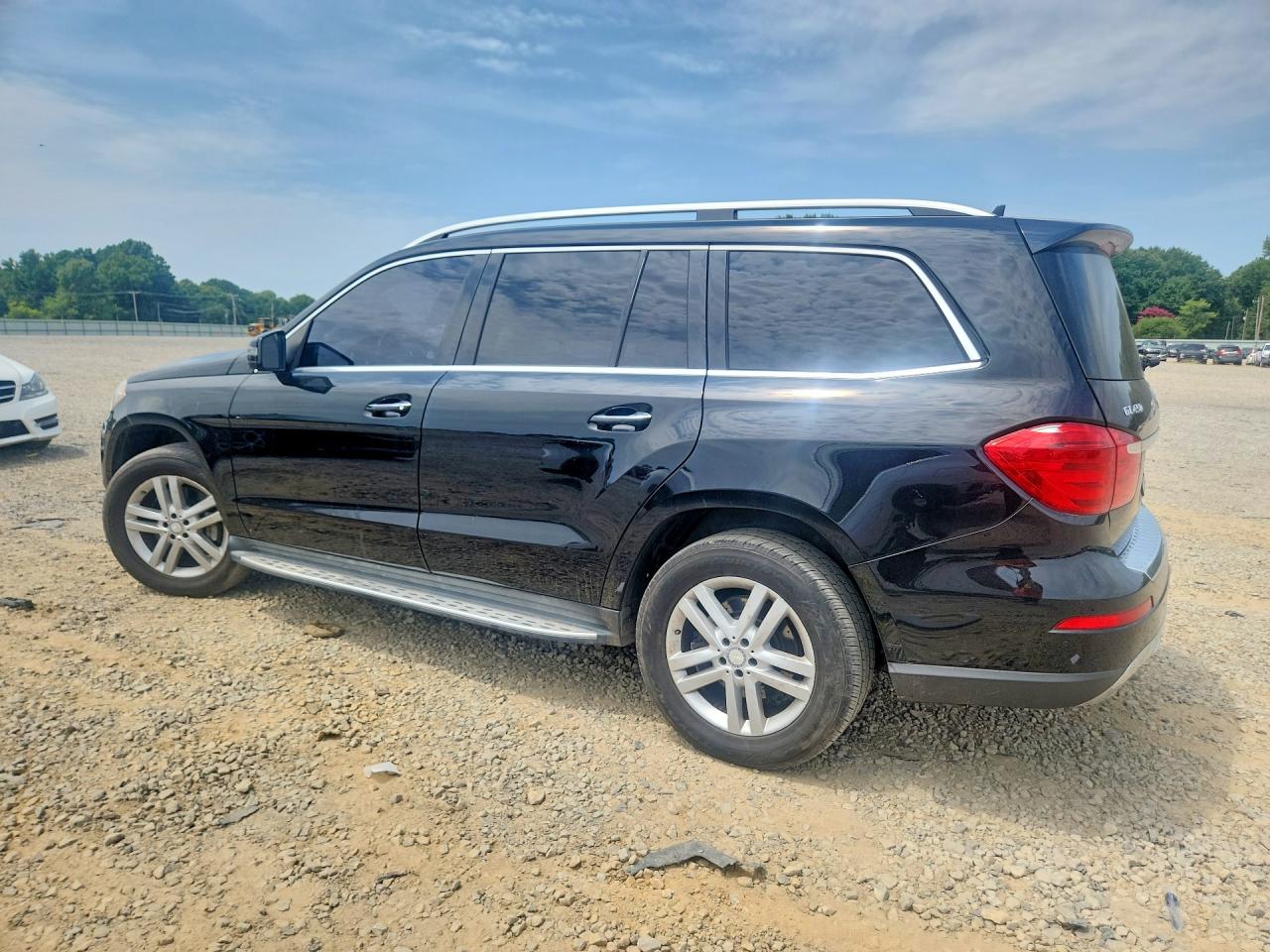 2013 MERCEDES-BENZ GL 450 4MATIC — снимка 2