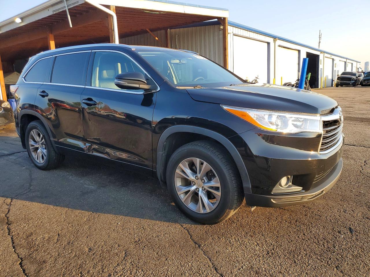 2015 TOYOTA HIGHLANDER XLE — снимка 4