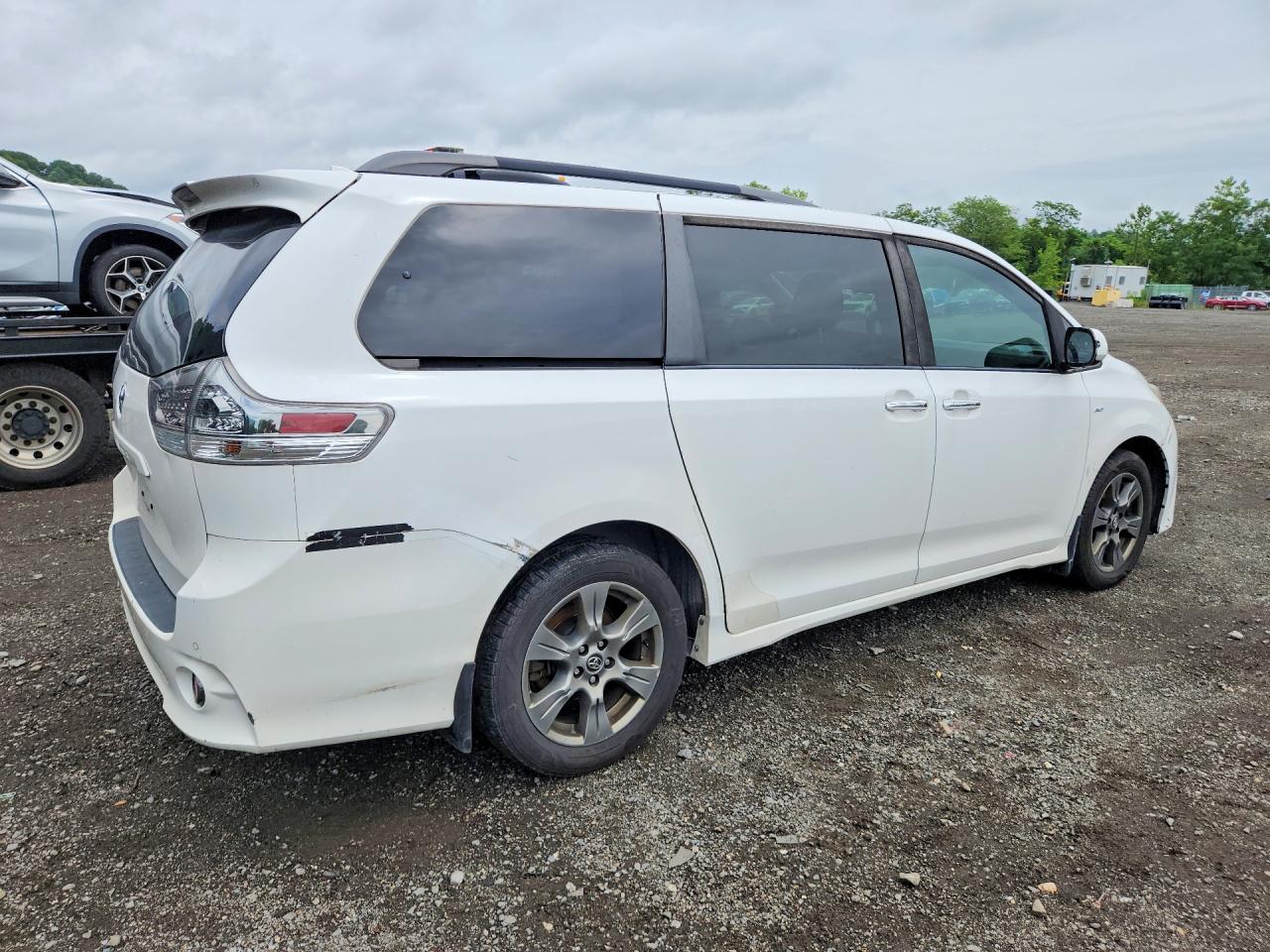 2019 TOYOTA SIENNA SE 7-PASSENGER — снимка 3