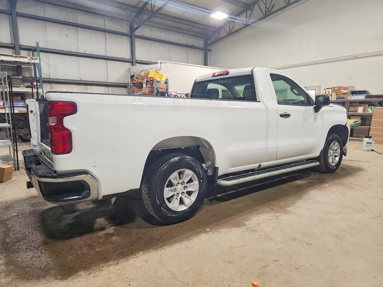 2024 CHEVROLET SILVERADO C1500 — снимка 3