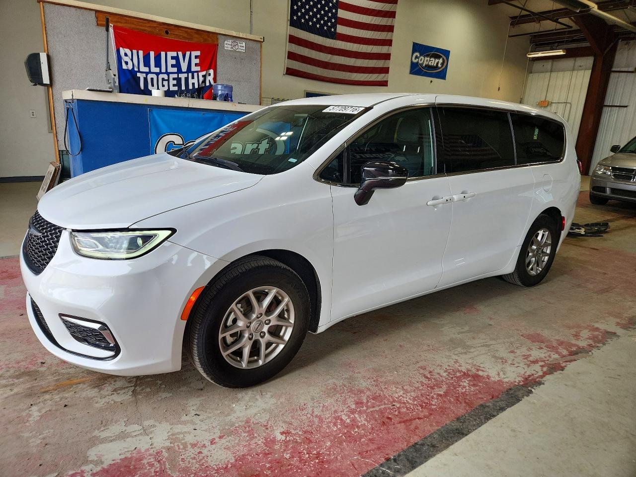 2025 CHRYSLER PACIFICA SELECT