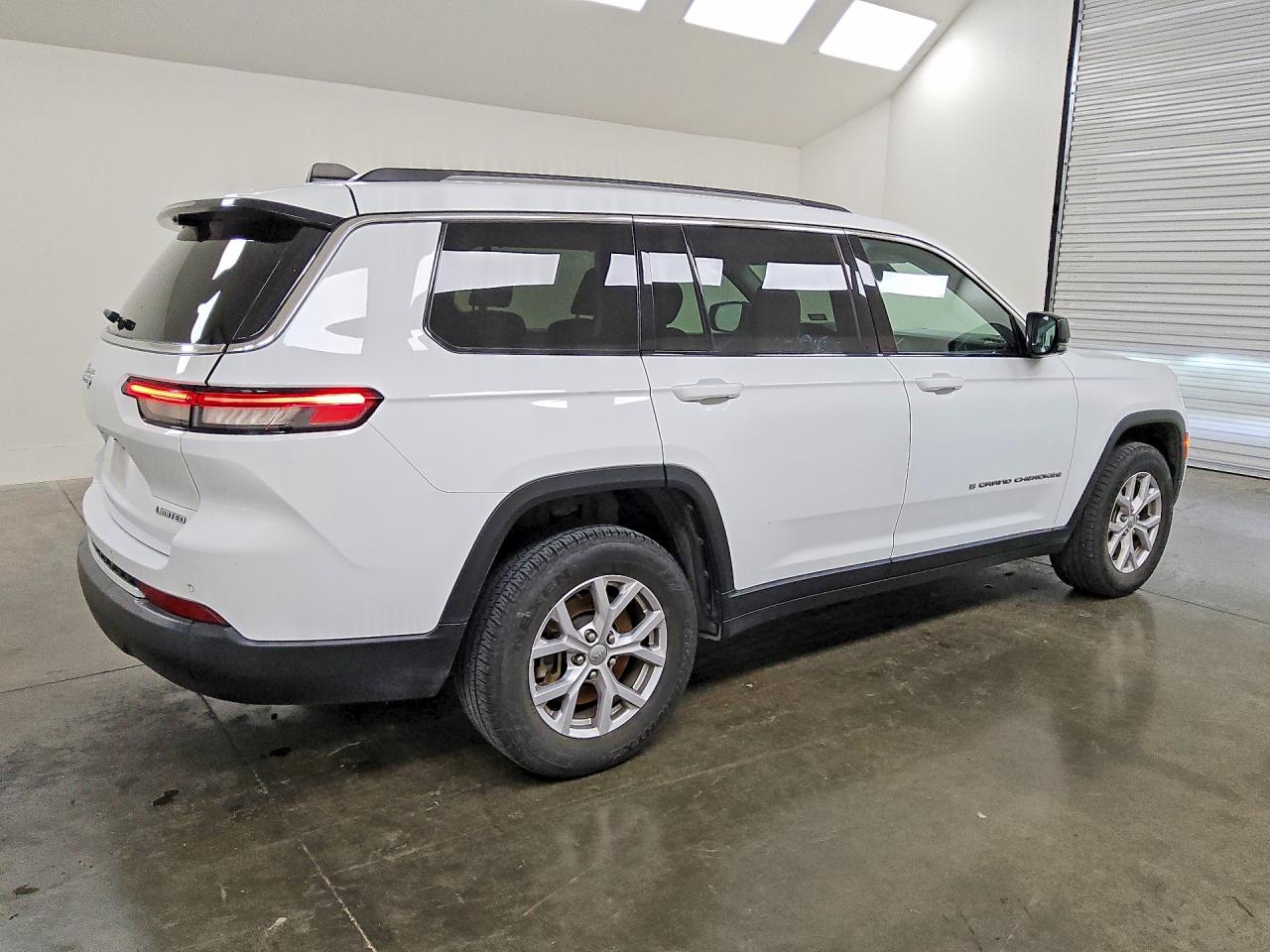 2022 JEEP GRAND CHEROKEE L LIMITED — снимка 3