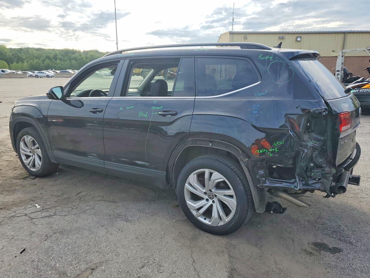 2021 VOLKSWAGEN ATLAS SE — снимка 2