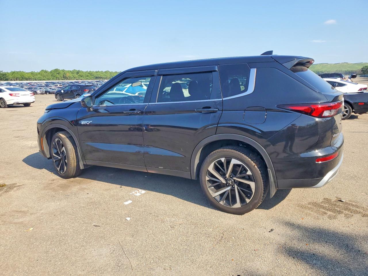 2023 MITSUBISHI OUTLANDER SE — снимка 2