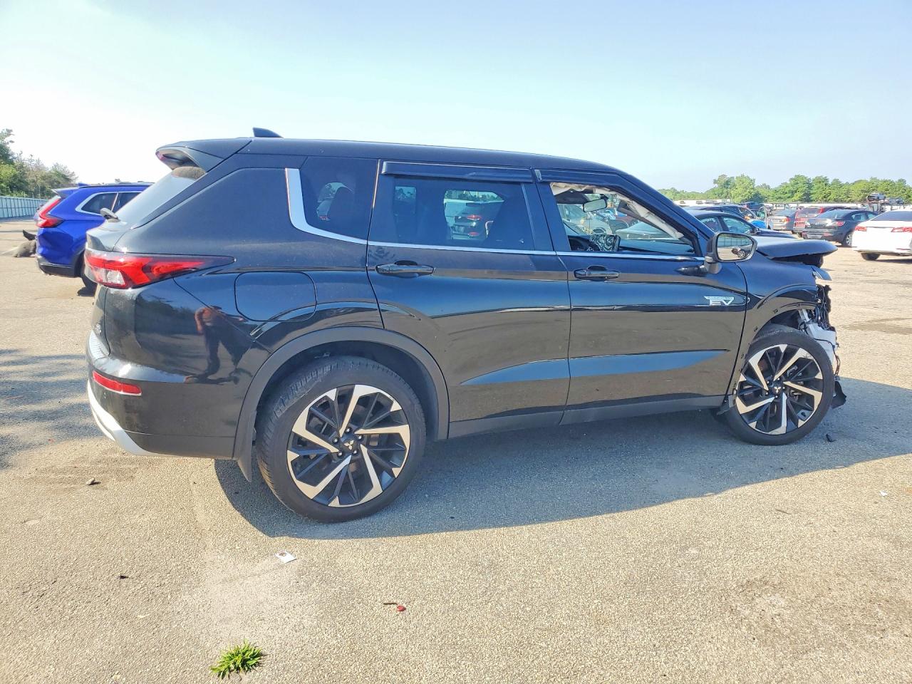 2023 MITSUBISHI OUTLANDER SE — снимка 3