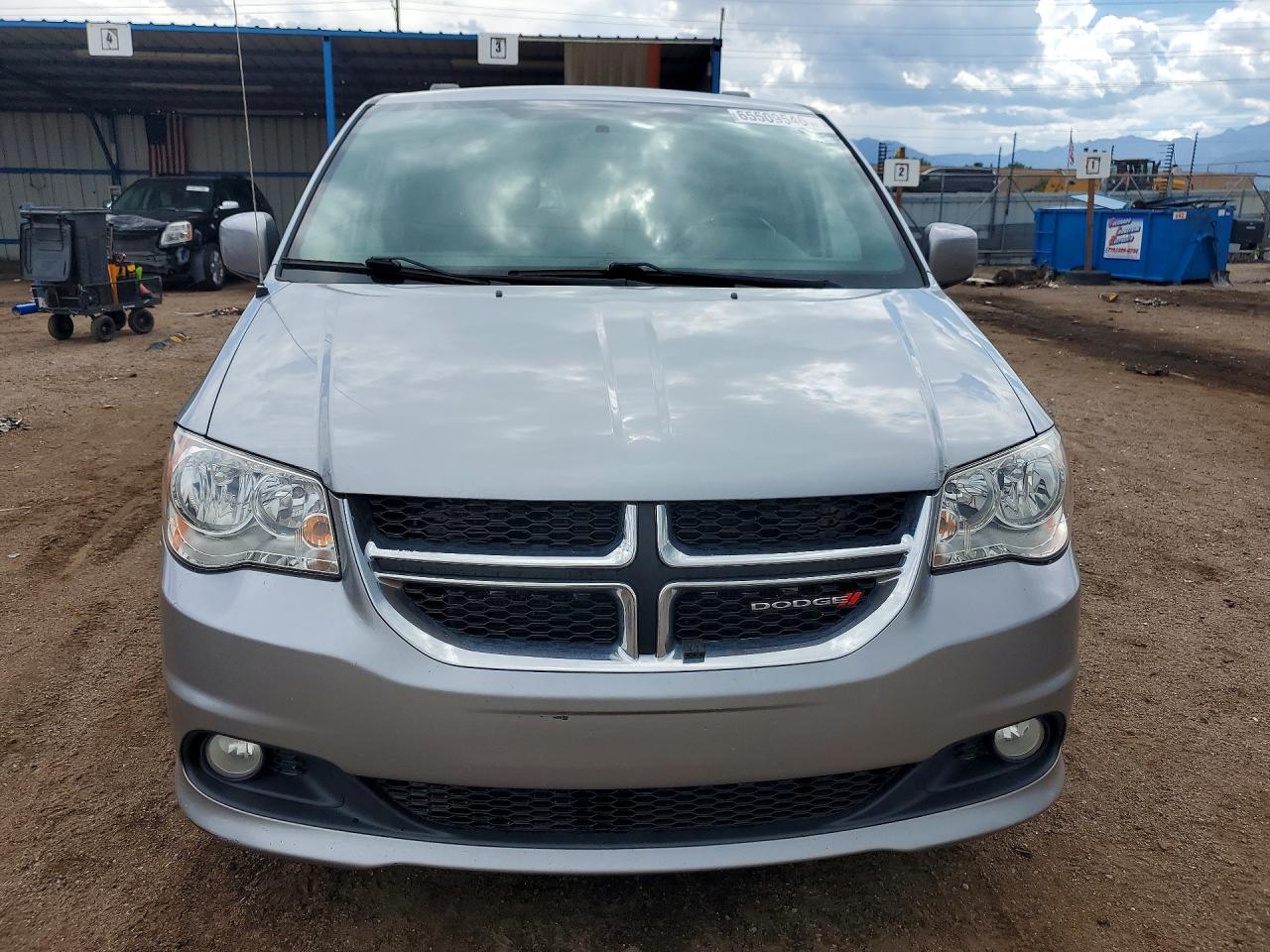 2017 DODGE GRAND CARAVAN SXT — снимка 5
