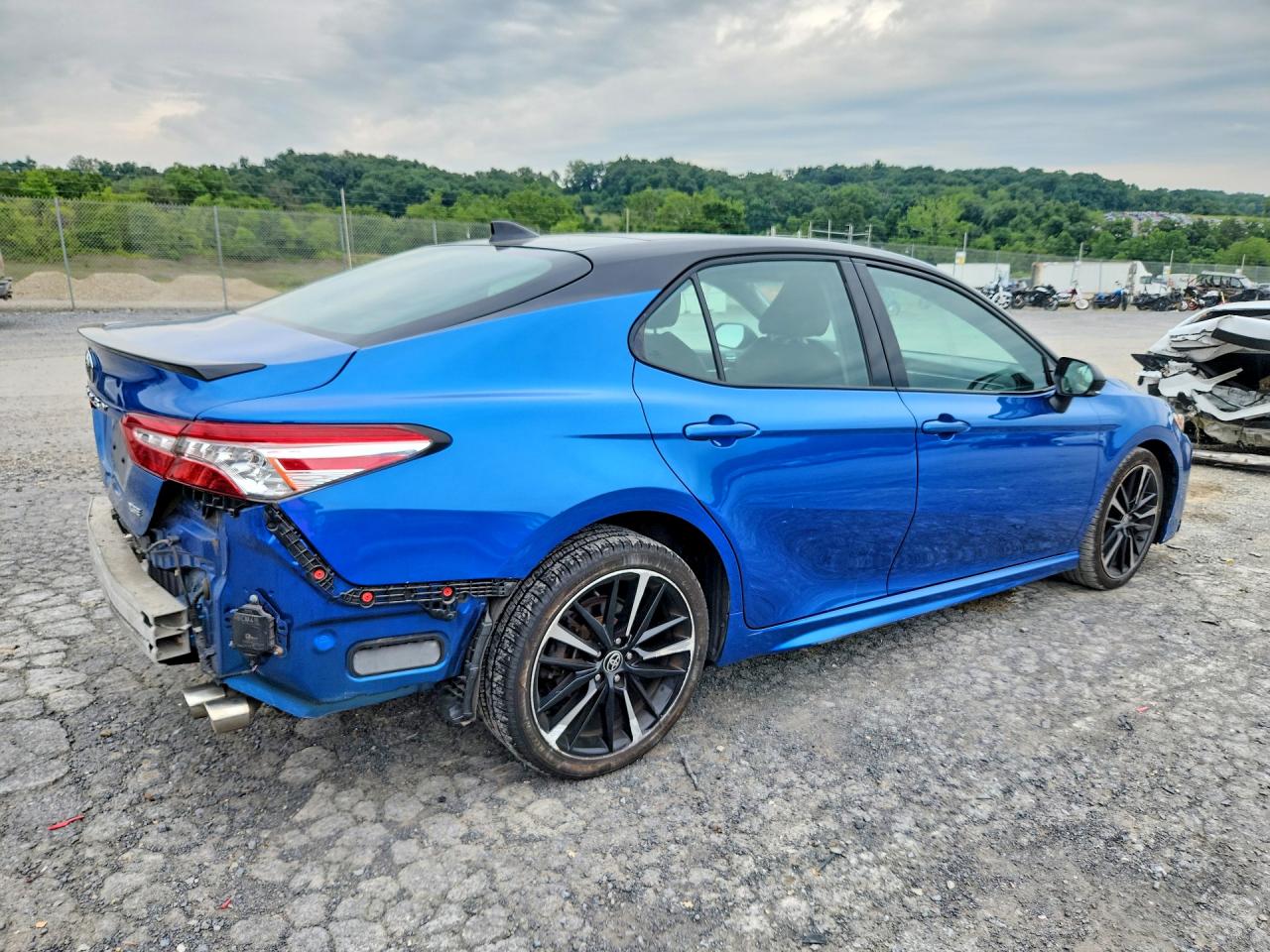 2020 TOYOTA CAMRY XSE — снимка 3