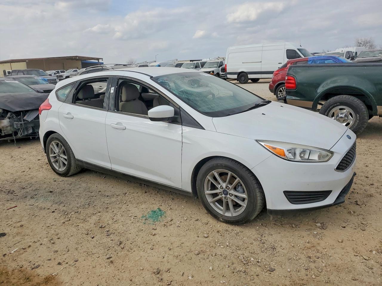 2018 FORD FOCUS SE — снимка 4
