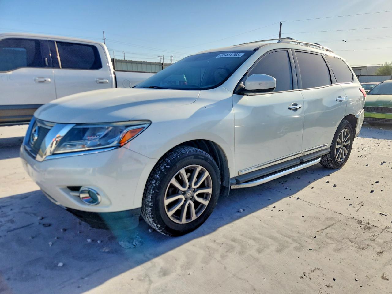 2016 NISSAN PATHFINDER SL