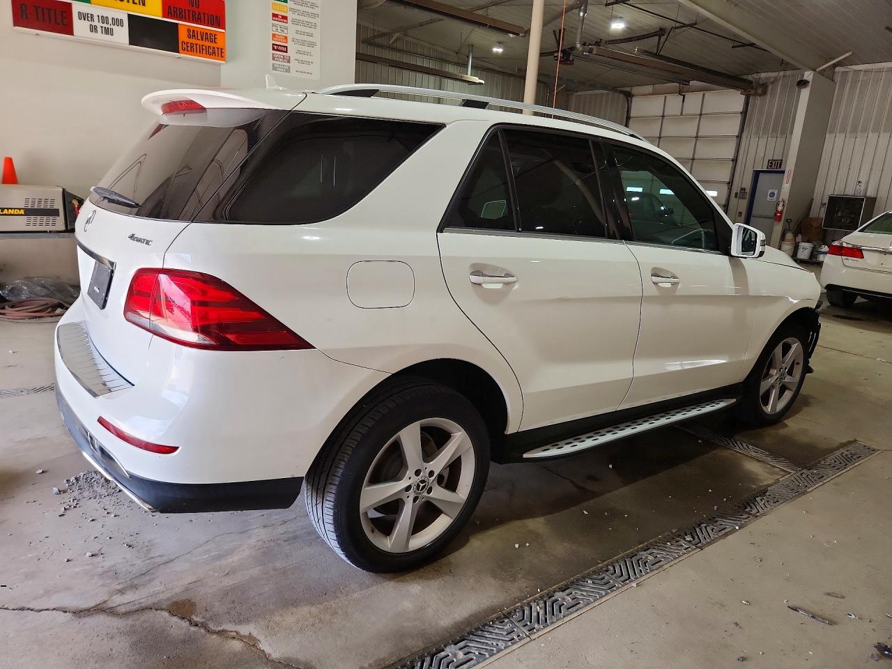 2017 MERCEDES-BENZ GLE 350 4MATIC — снимка 3