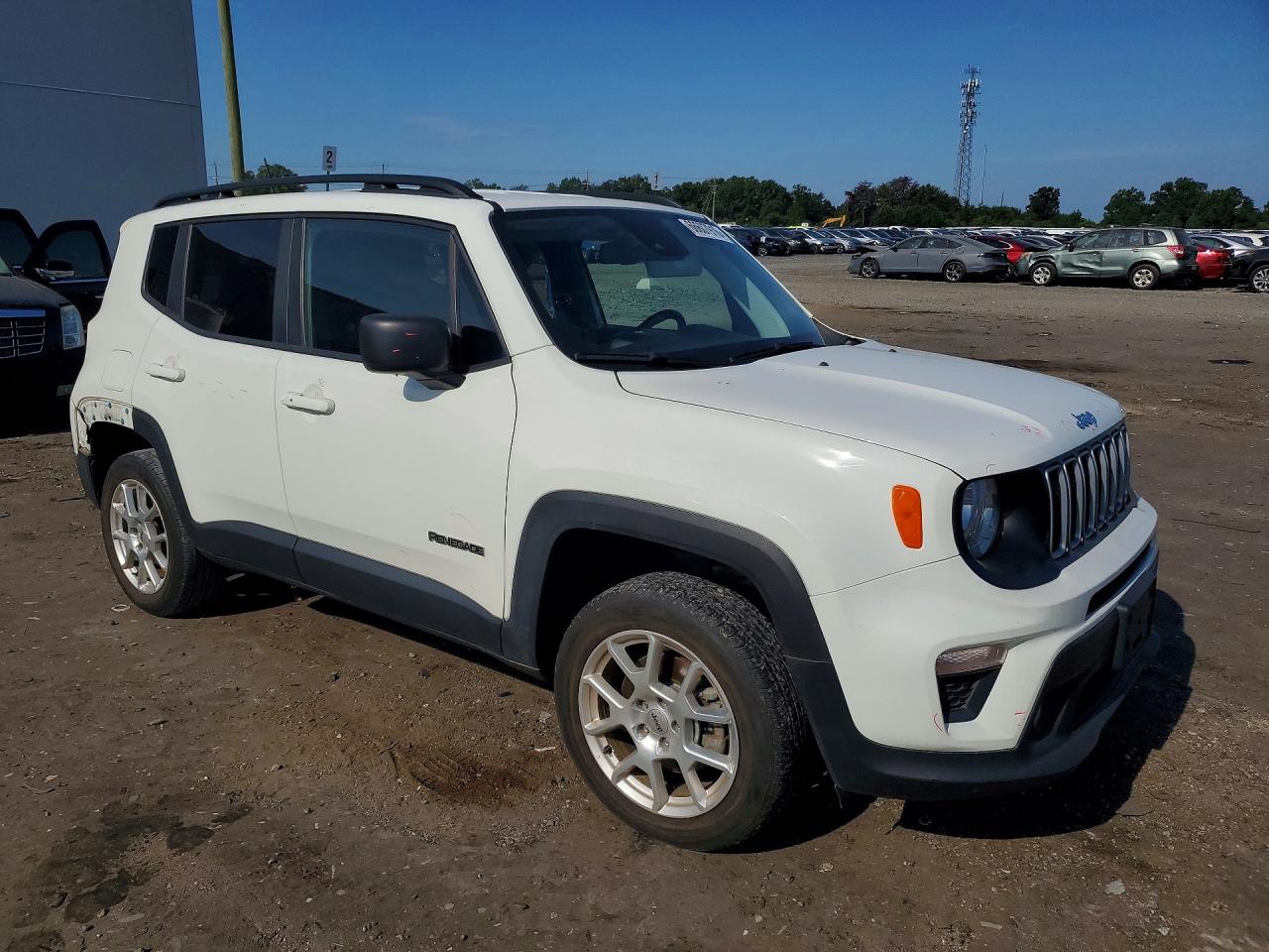 2022 JEEP RENEGADE LATITUDE — снимка 4