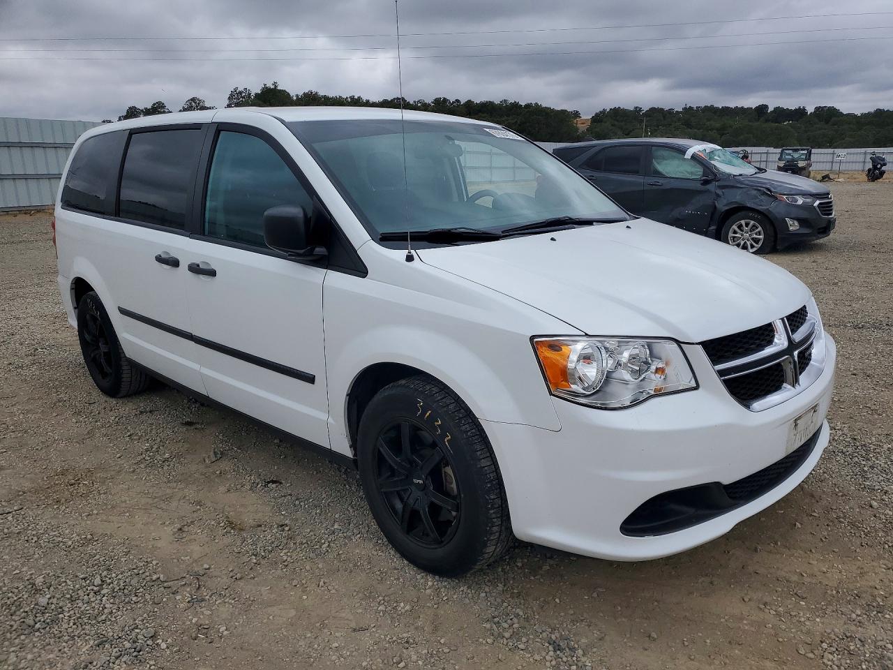 2016 DODGE GRAND CARAVAN SE — снимка 4