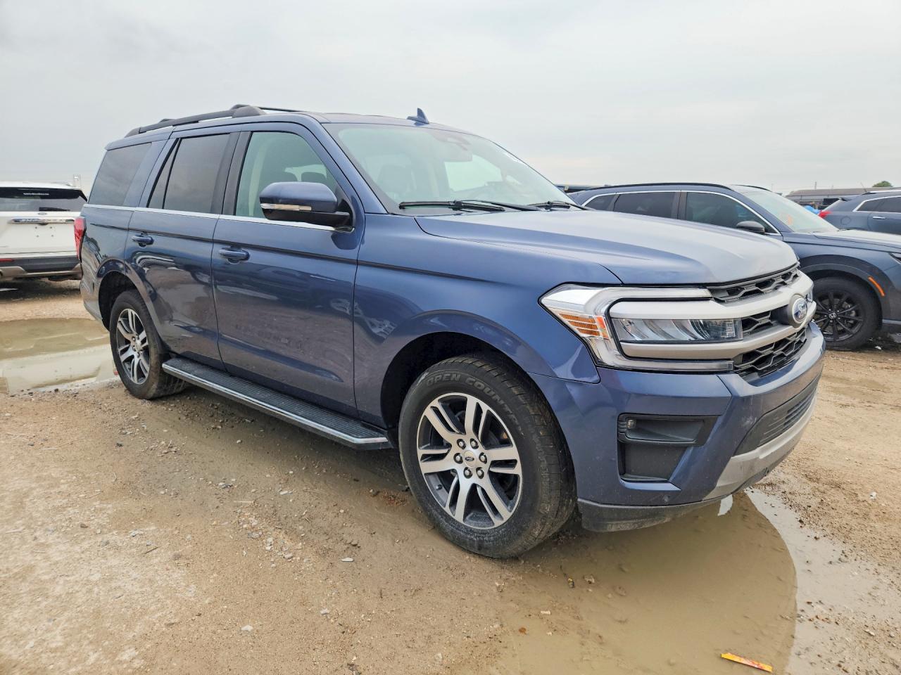 2022 FORD EXPEDITION XLT — снимка 4