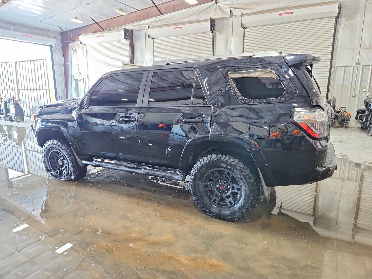 2018 TOYOTA 4RUNNER SR5 — снимка 2