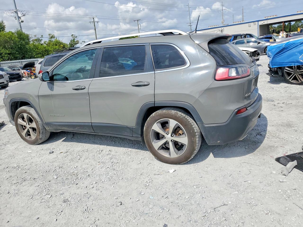2019 JEEP CHEROKEE LIMITED — снимка 2