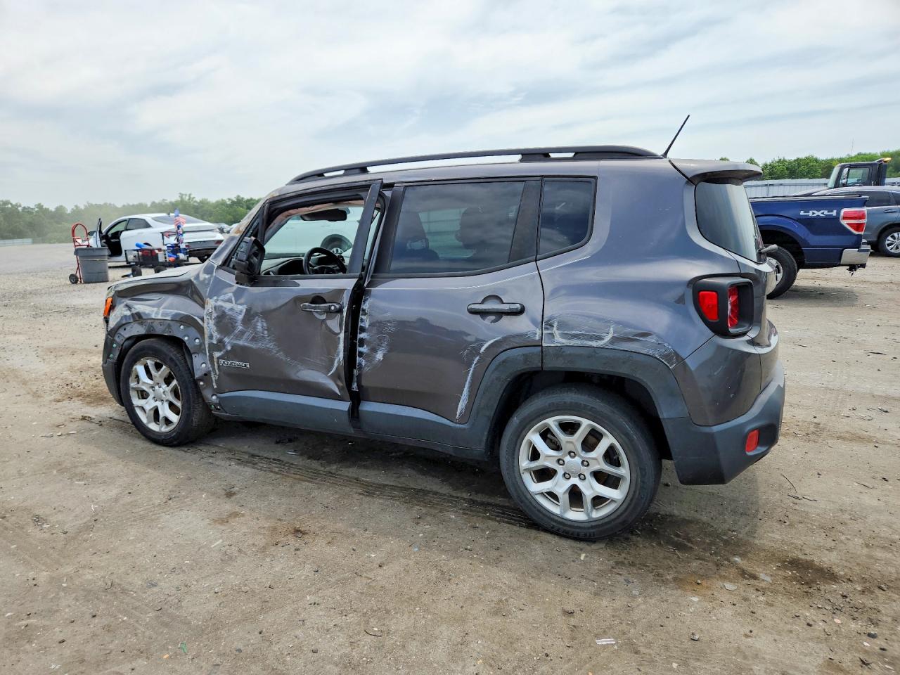 2017 JEEP RENEGADE LATITUDE — снимка 2