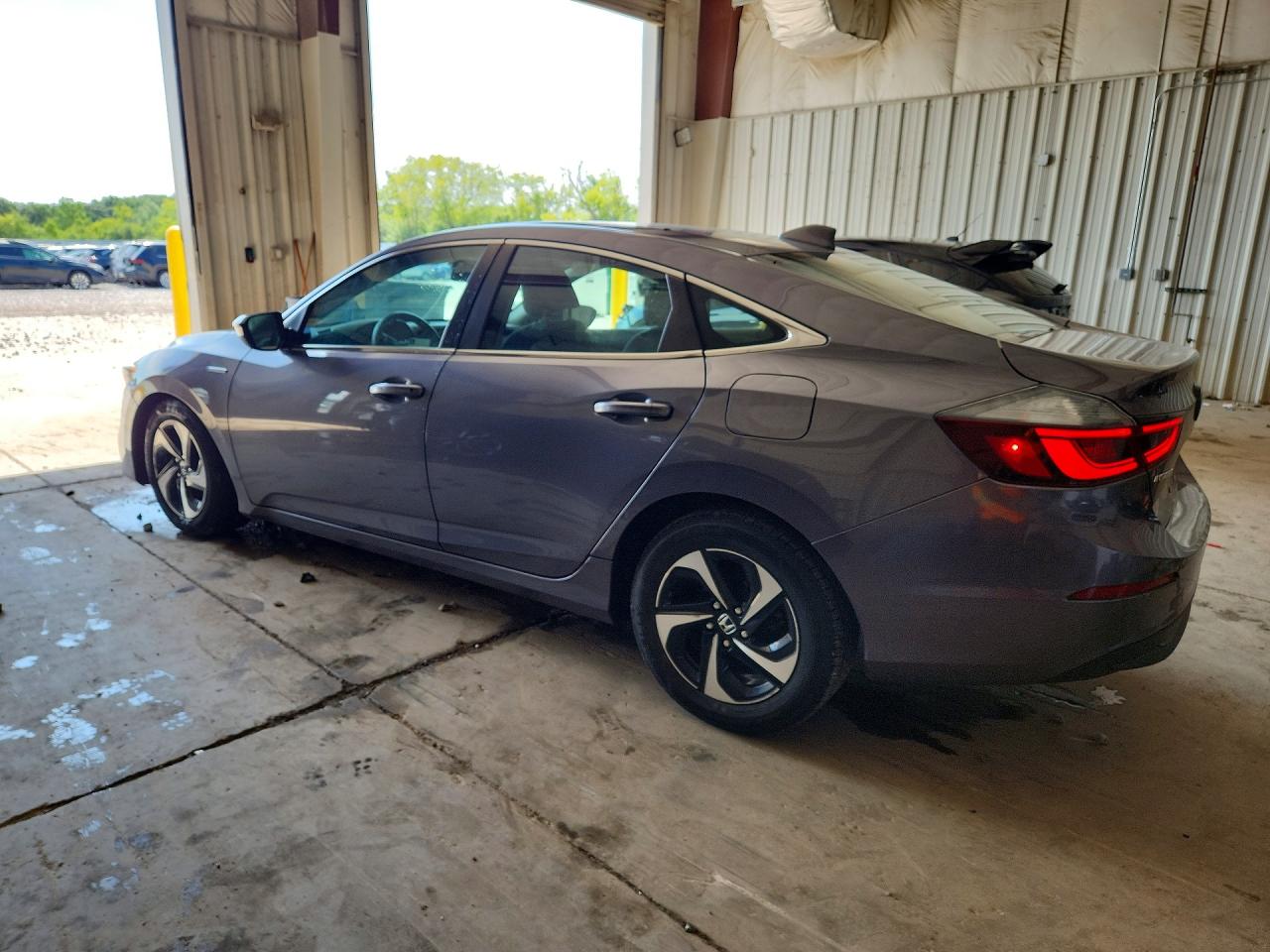 2021 HONDA INSIGHT EX — снимка 2