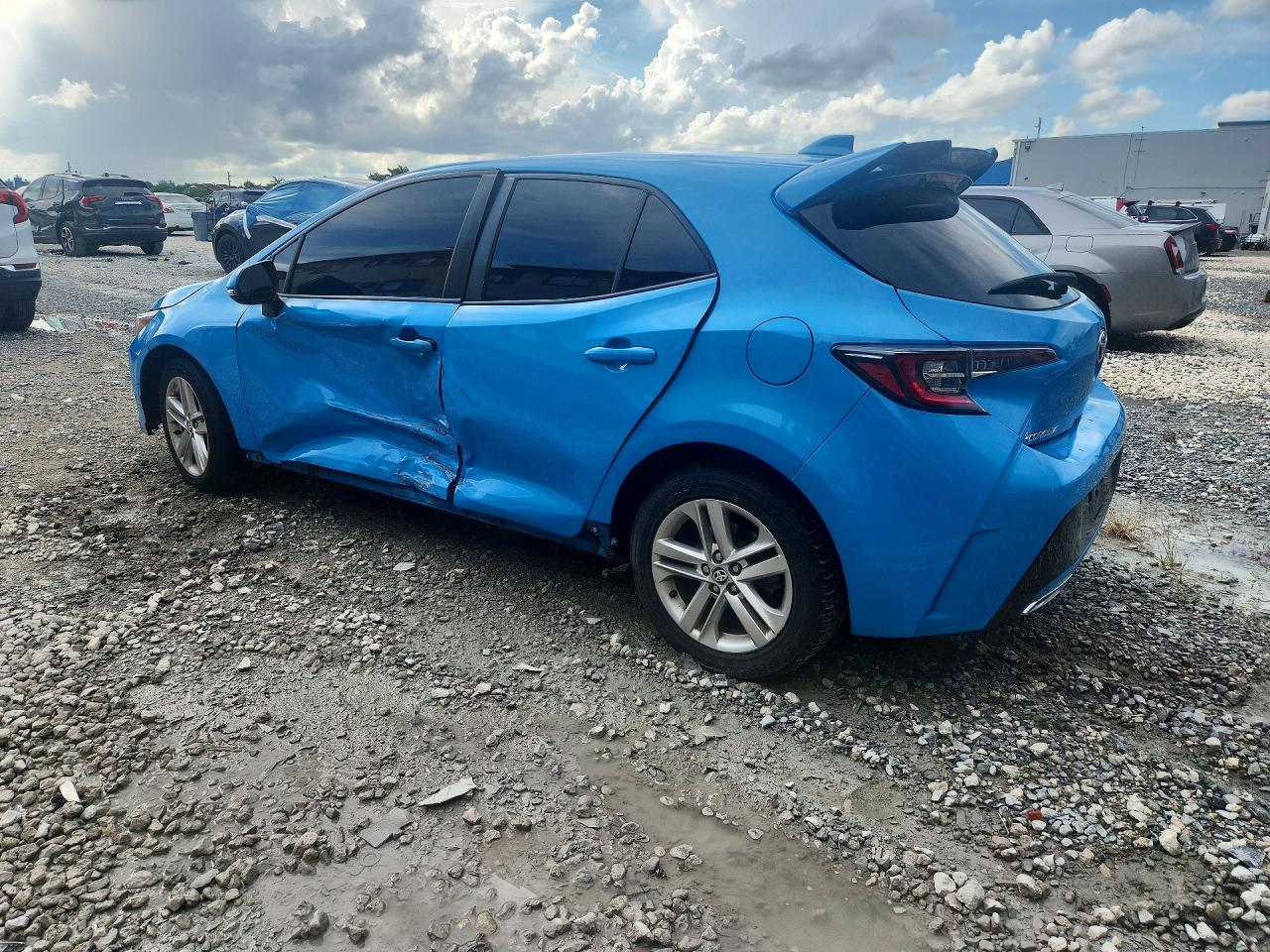 2019 TOYOTA COROLLA HATCHBACK SE — снимка 2