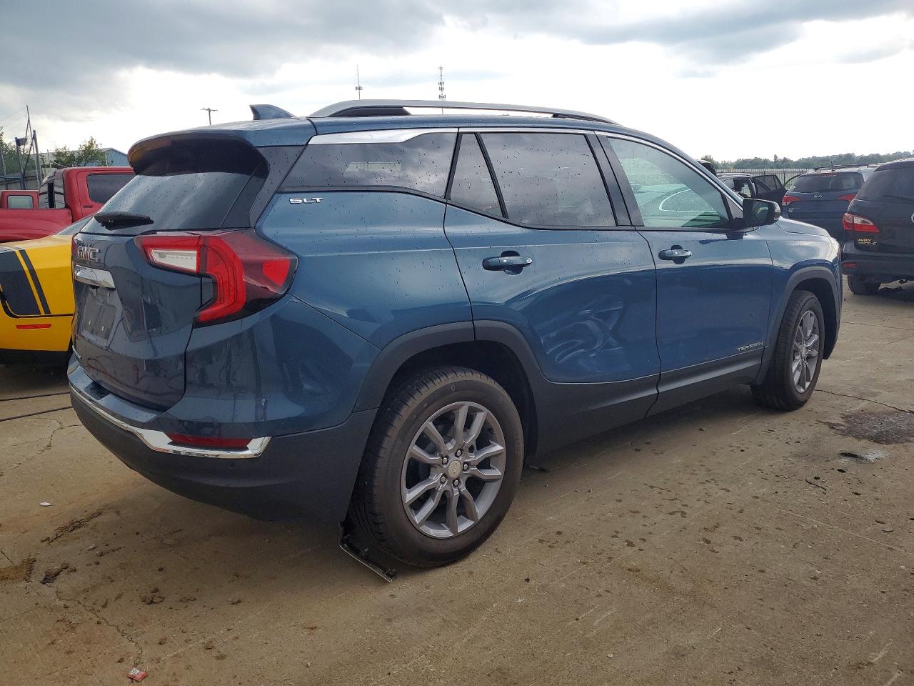 2024 GMC TERRAIN SLT — снимка 3