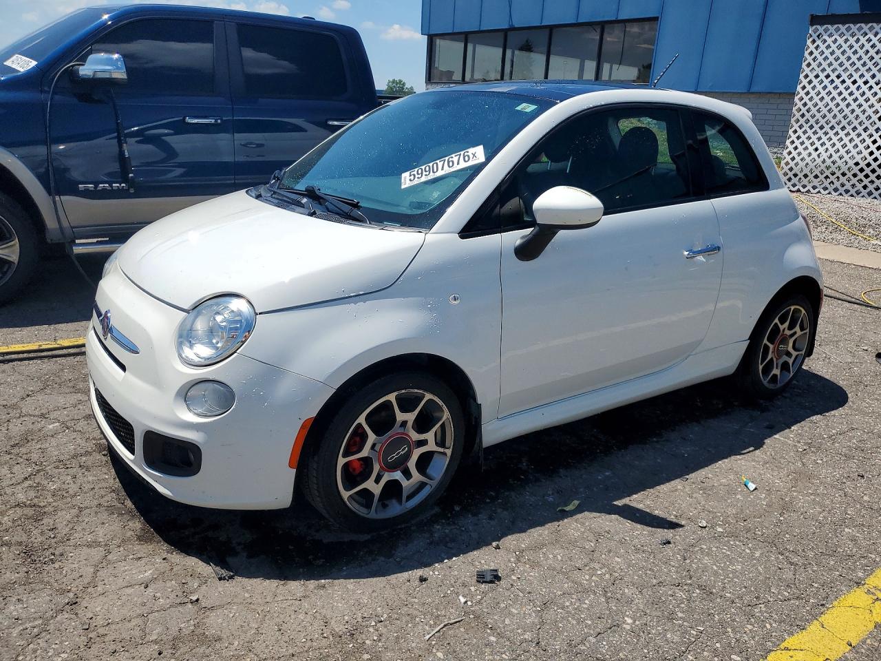2015 FIAT 500 SPORT