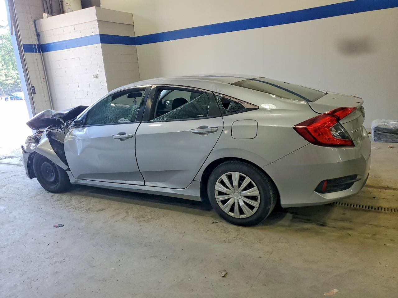 2017 HONDA CIVIC LX — снимка 2