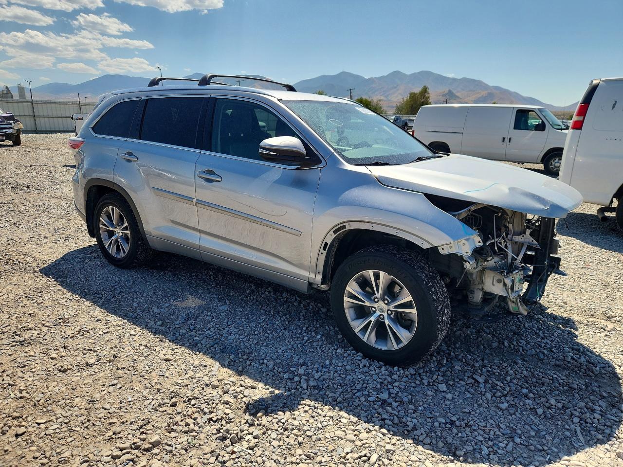 2015 TOYOTA HIGHLANDER XLE — снимка 4