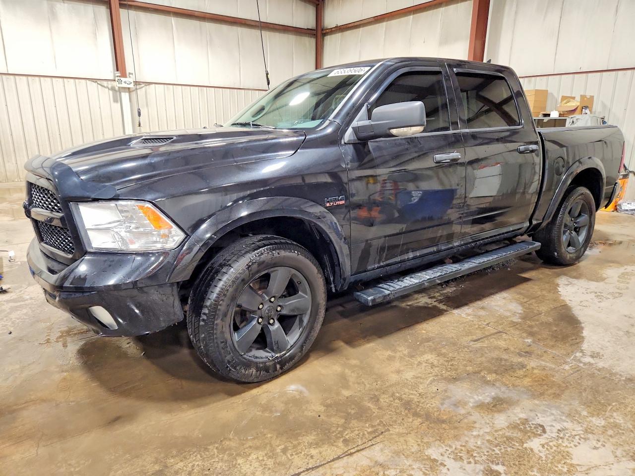 2015 RAM 1500 SLT
