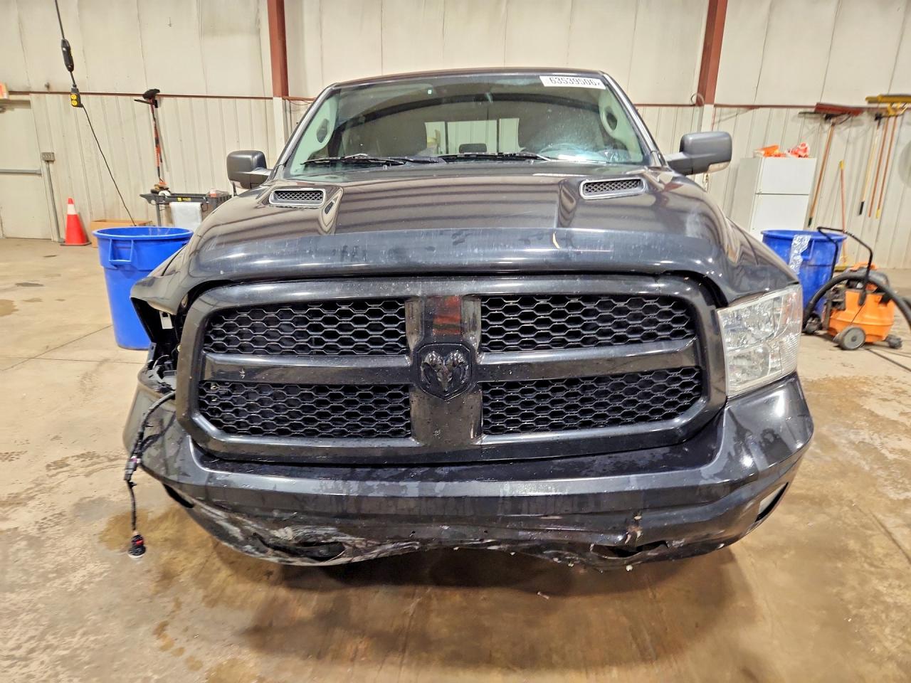 2015 RAM 1500 SLT — снимка 5