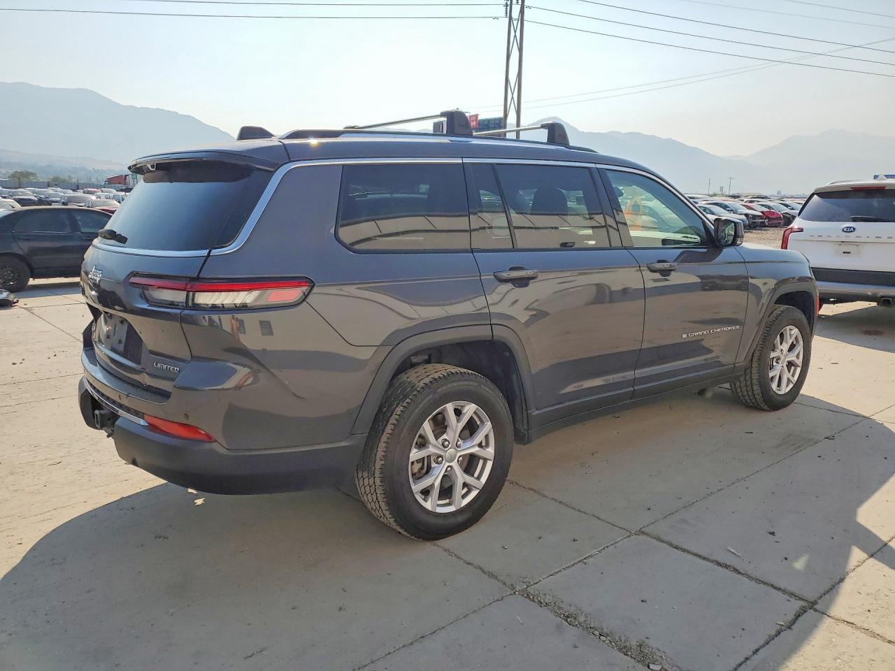2022 JEEP GRAND CHEROKEE L LIMITED — снимка 3