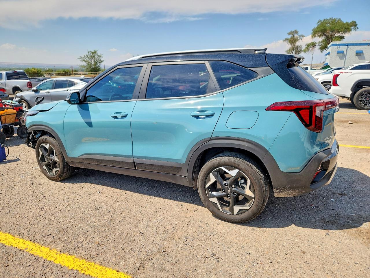 2025 KIA SELTOS S — снимка 2