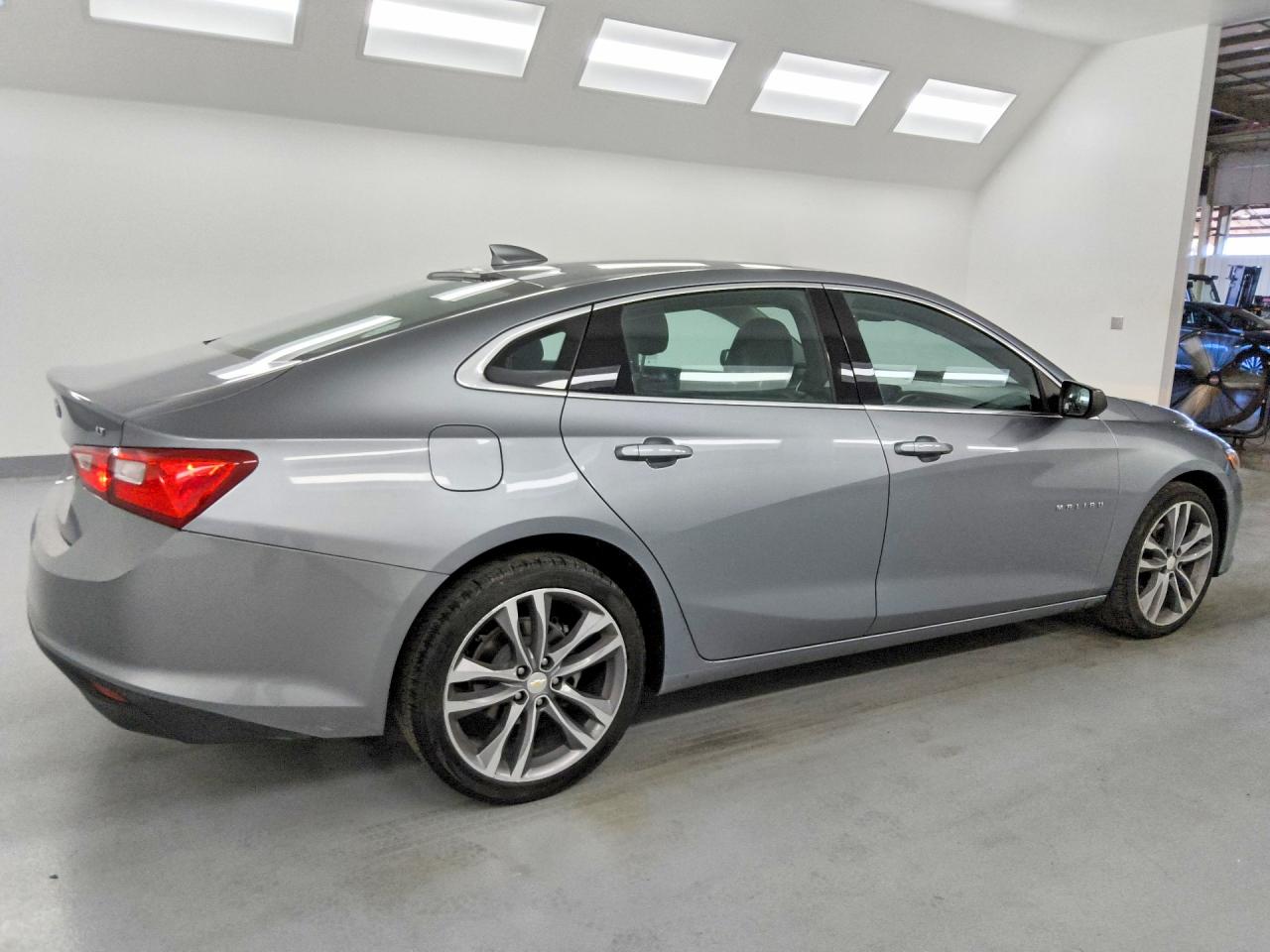 2023 CHEVROLET MALIBU LT — снимка 3