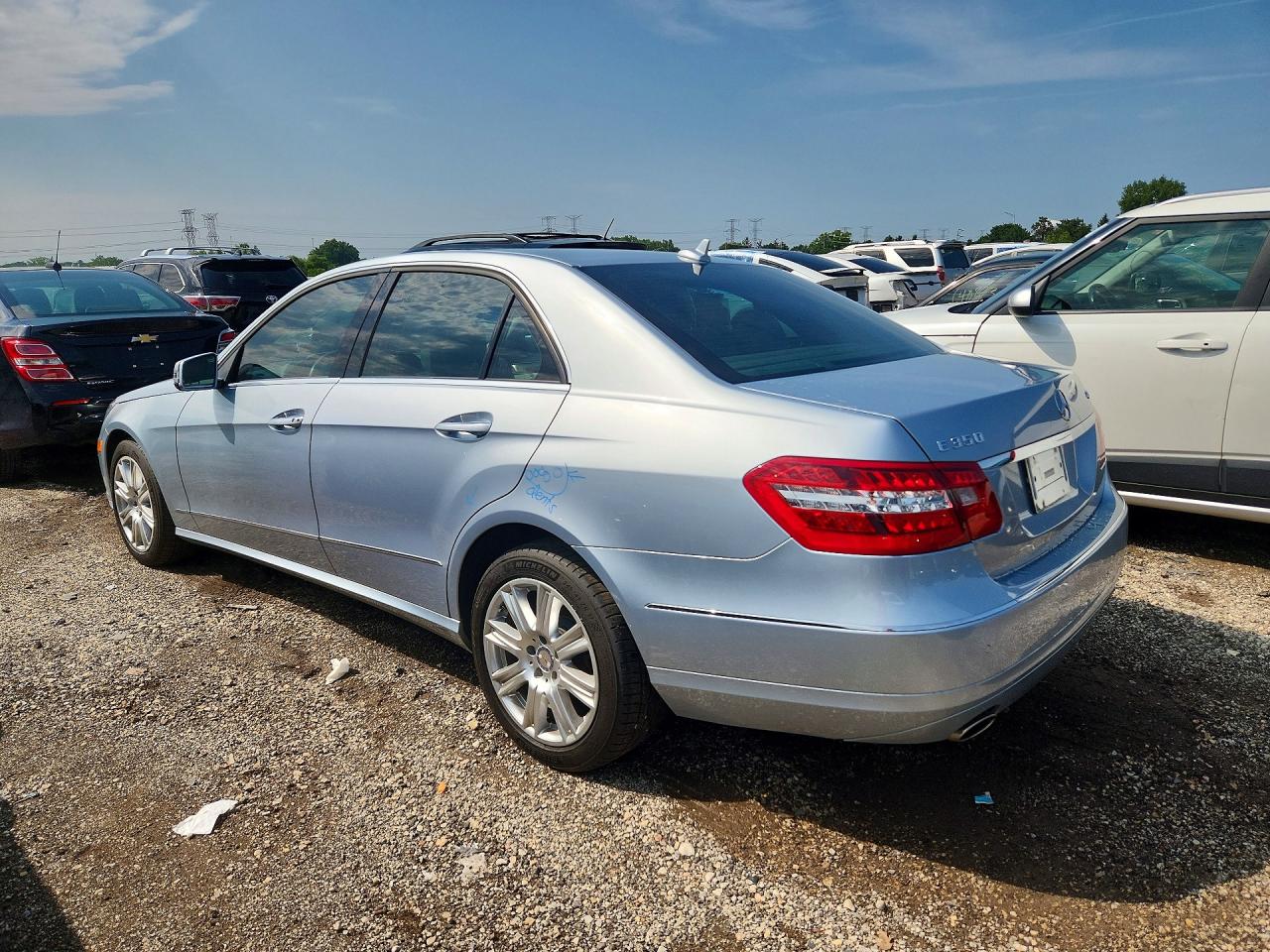2013 MERCEDES-BENZ E 350 4MATIC — снимка 2