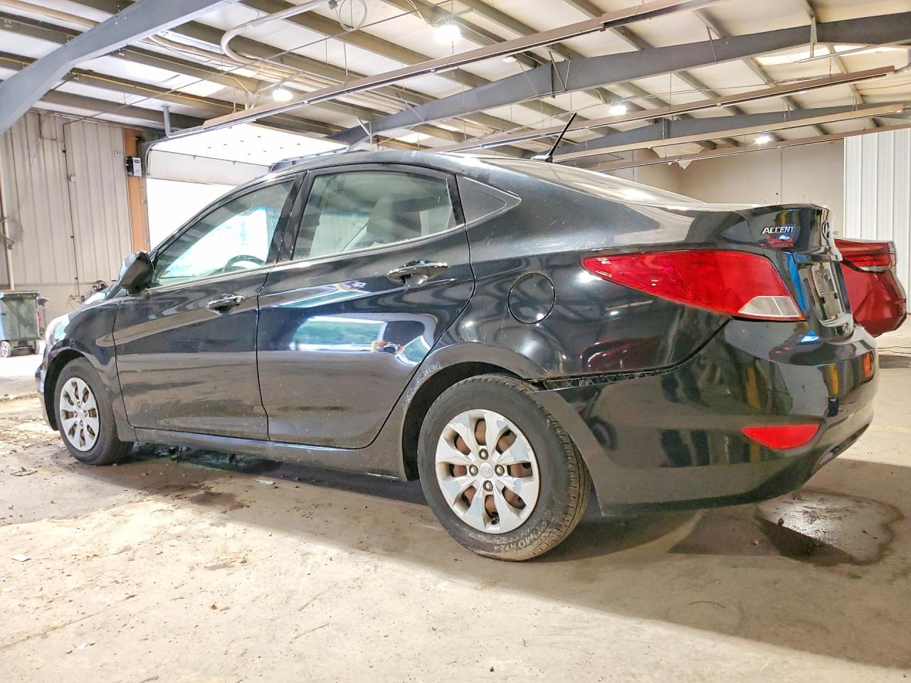 2016 HYUNDAI ACCENT SE — снимка 2