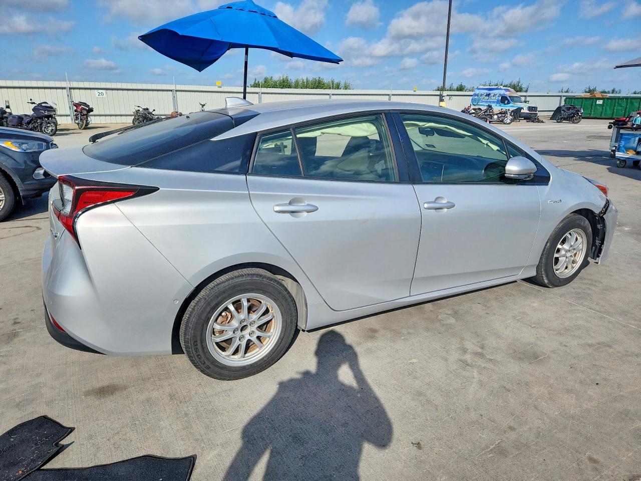 2020 TOYOTA PRIUS LE — снимка 3