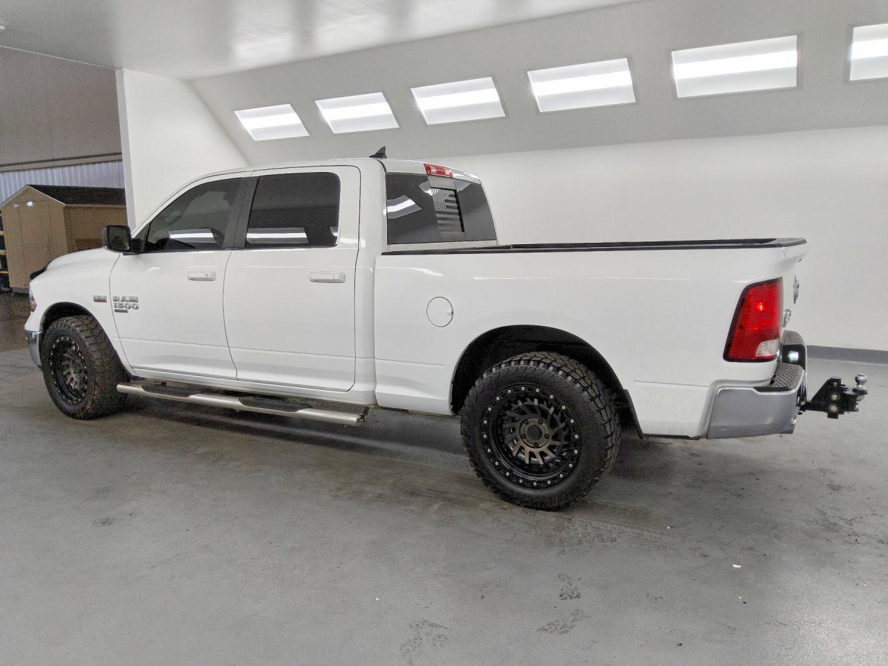 2019 RAM 1500 CLASSIC SLT — снимка 2