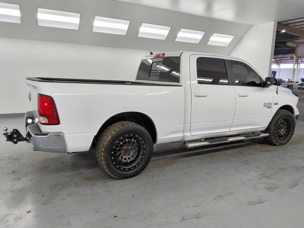 2019 RAM 1500 CLASSIC SLT — снимка 3
