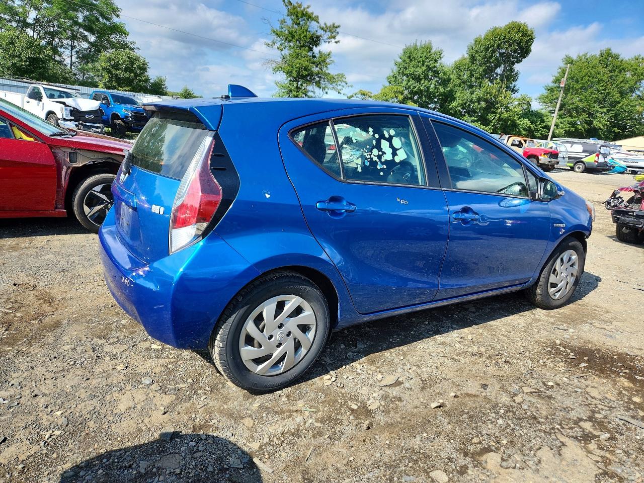 2015 TOYOTA PRIUS C TWO — снимка 3
