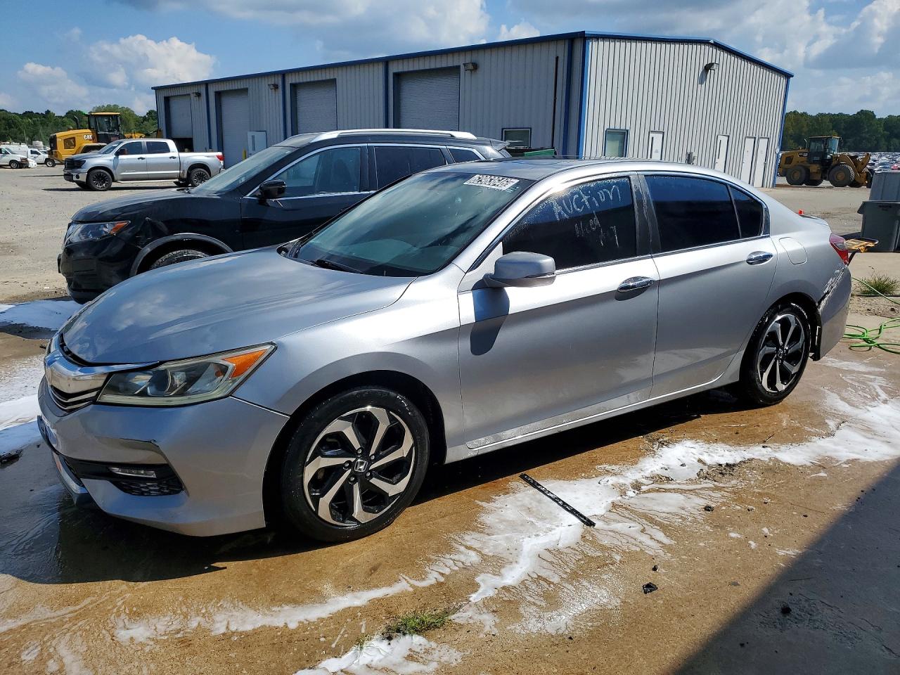 2017 HONDA ACCORD EX