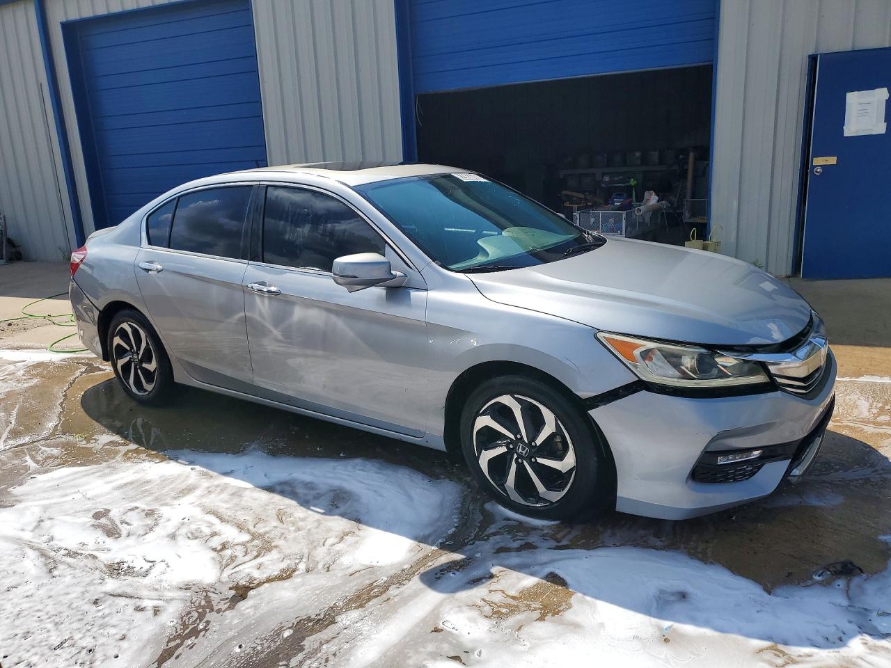 2017 HONDA ACCORD EX — снимка 4
