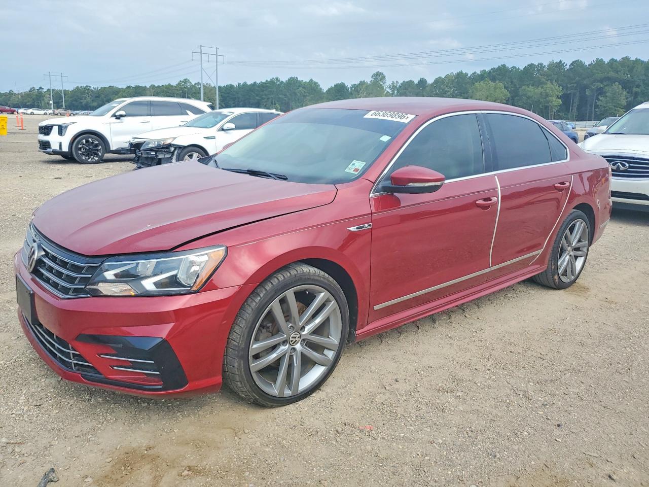 2017 VOLKSWAGEN PASSAT R-LINE