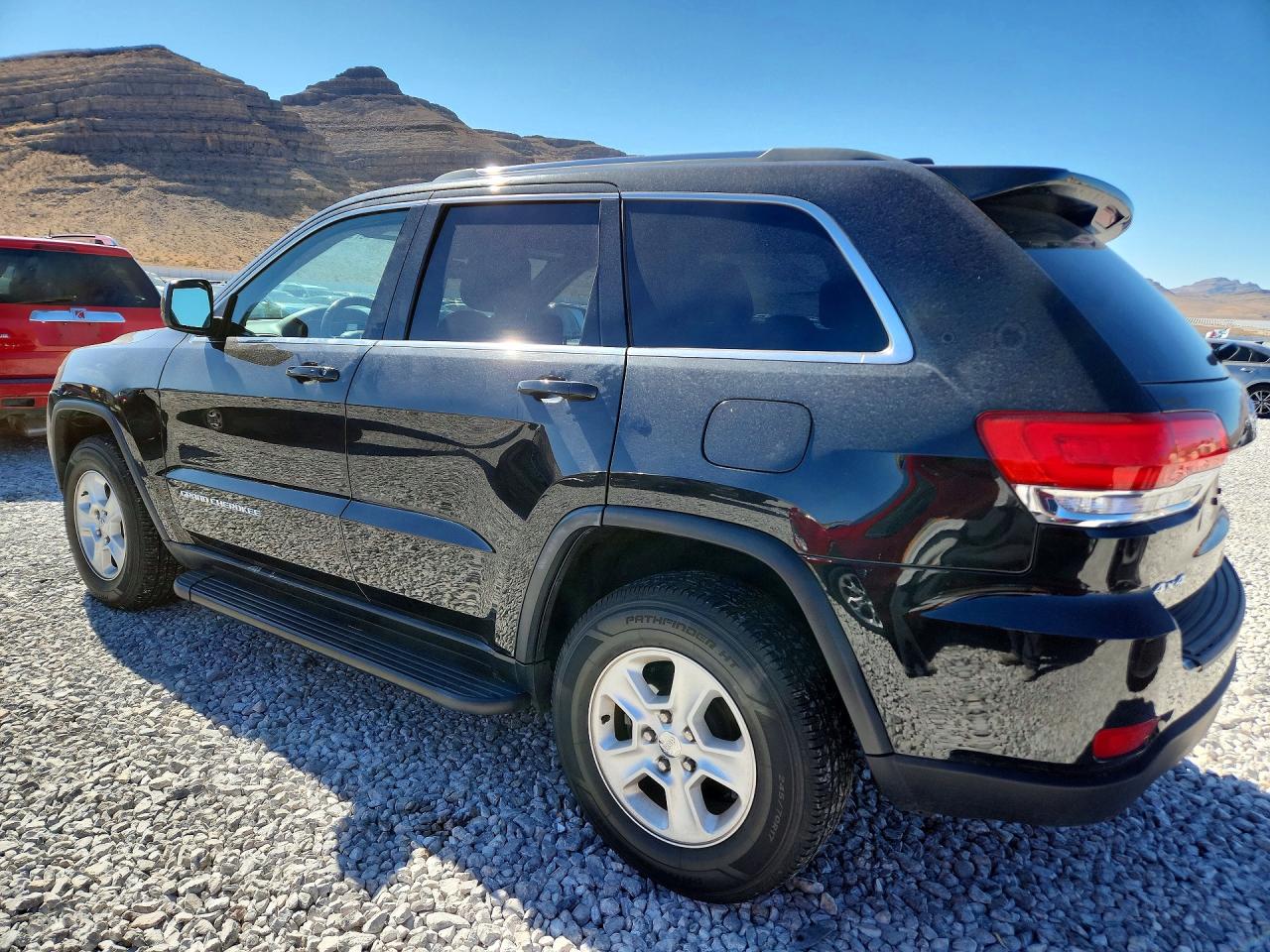 2015 JEEP GRAND CHEROKEE LAREDO — снимка 2