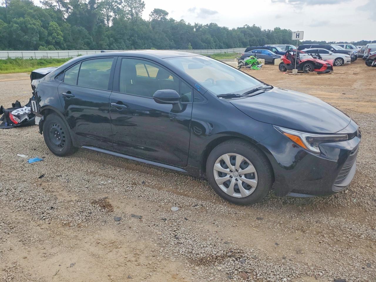 2026 TOYOTA COROLLA HYBRID LE — снимка 4